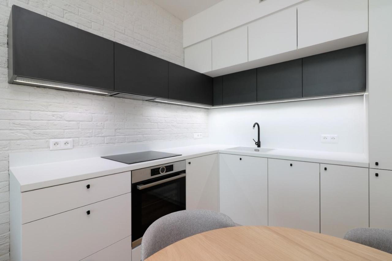 Sky Park New 1-Bedroom Apartment Bratislava Eksteriør billede